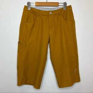Cloudveil Pedal Pusher Shorts Capris in Yellow